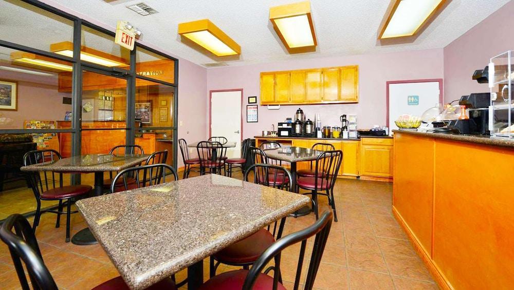 Oyo Hotel Ingleside Tx Luaran gambar