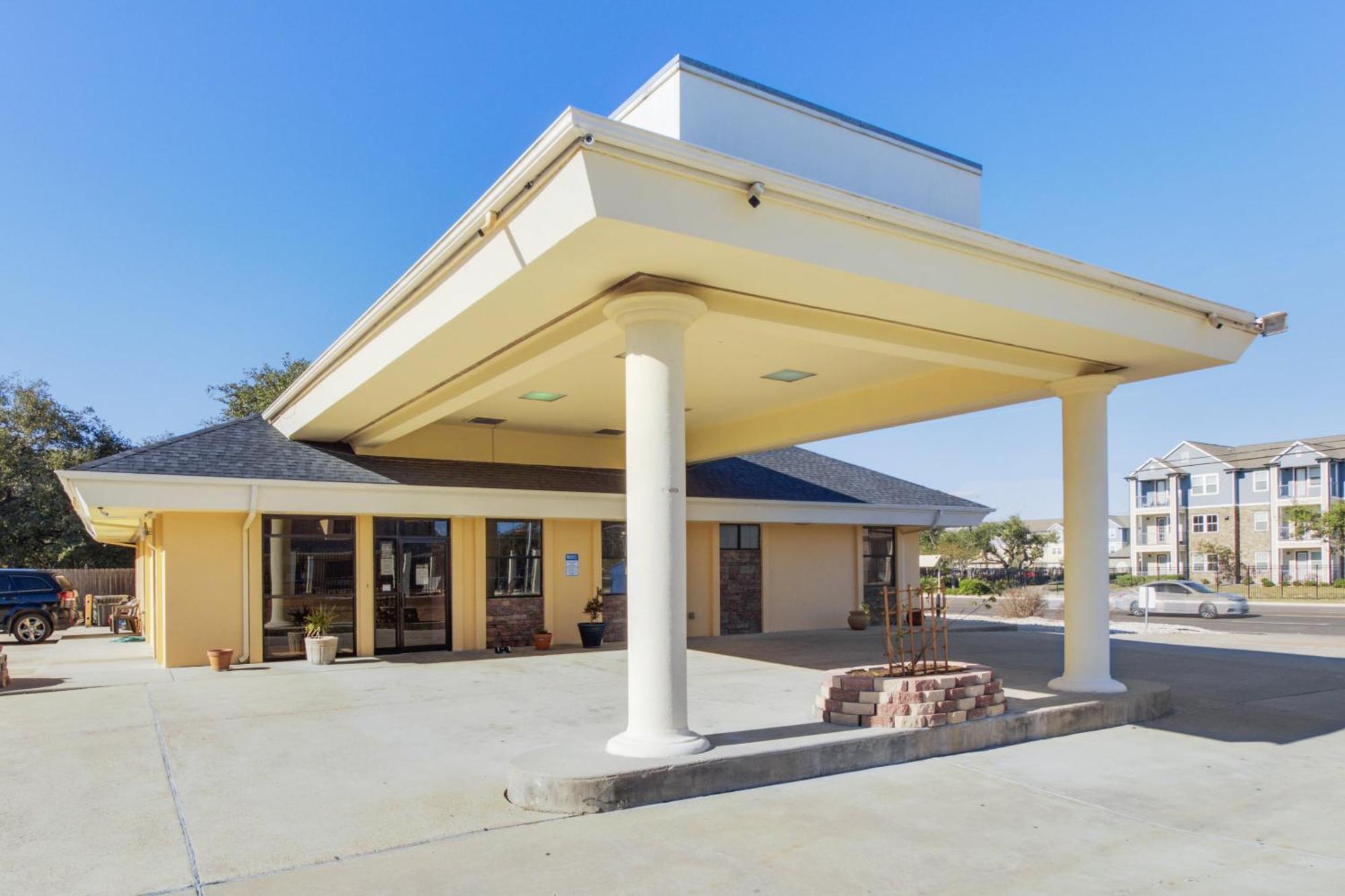 Oyo Hotel Ingleside Tx Luaran gambar